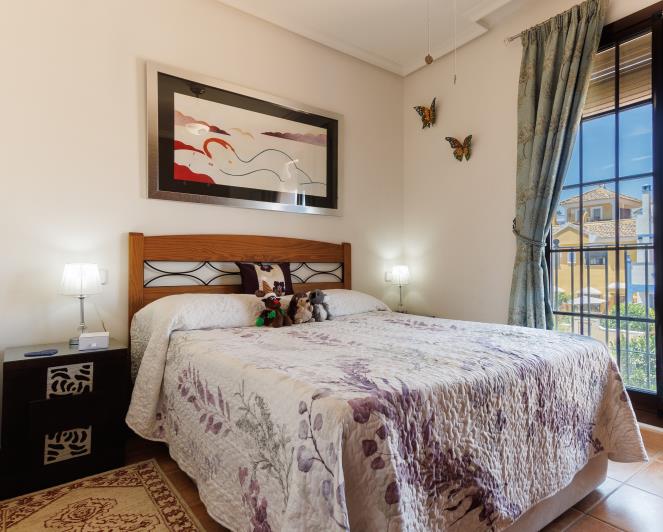 Image No.11-2 Bed Townhouse for sale