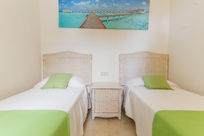 Image No.18-2 Bed Apartment for sale