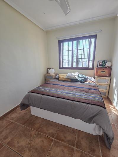 Image No.17-3 Bed Townhouse for sale