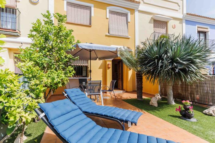 Image No.13-3 Bed Townhouse for sale