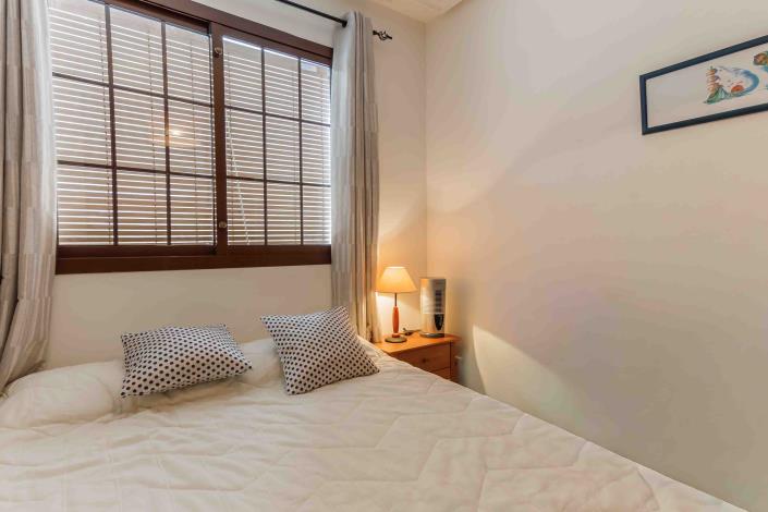 Image No.30-3 Bed Townhouse for sale