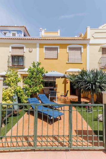Image No.34-3 Bed Townhouse for sale