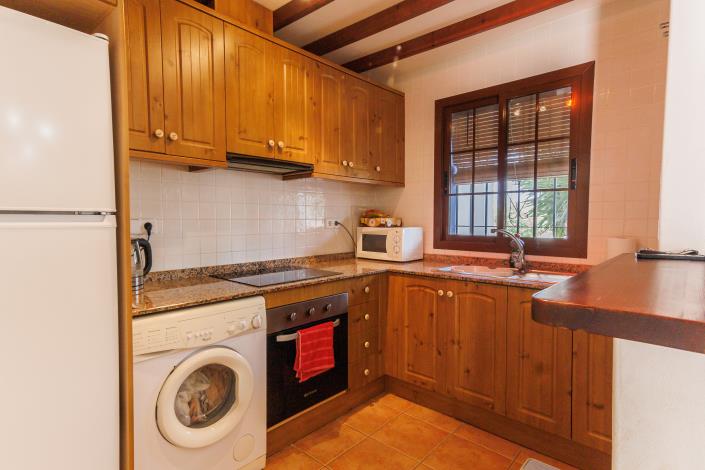 Image No.8-3 Bed Townhouse for sale