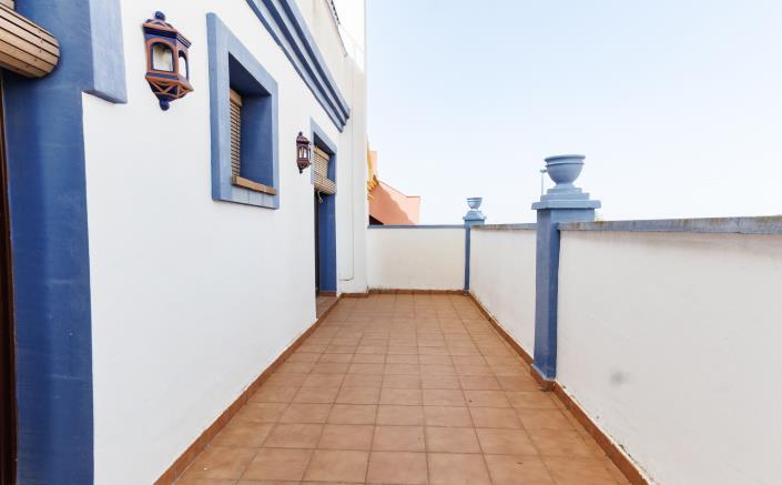 Image No.16-3 Bed Townhouse for sale