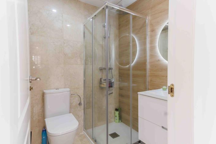 Image No.11-3 Bed Apartment for sale