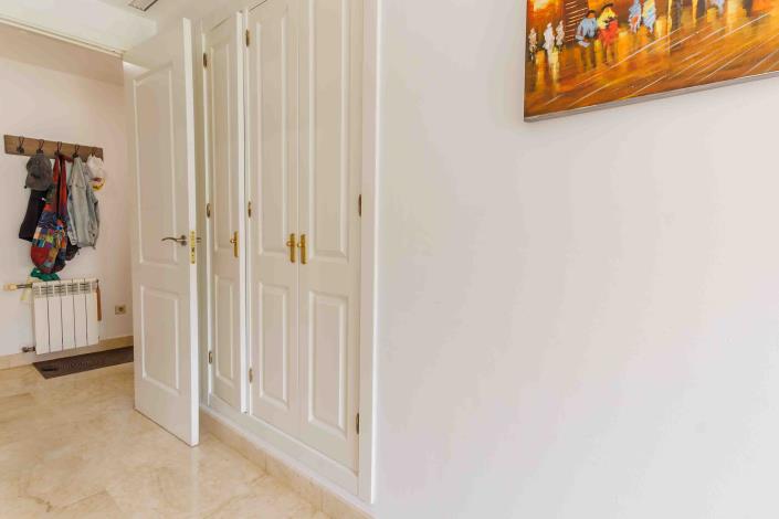Image No.22-3 Bed Apartment for sale