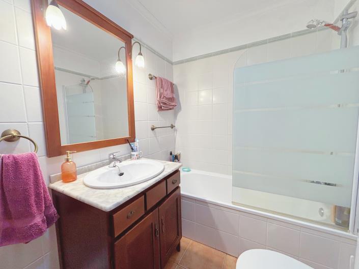 Image No.13-Appartement de 2 chambres à vendre à Roda