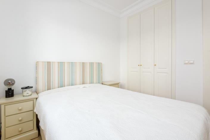 Image No.24-3 Bed Apartment for sale