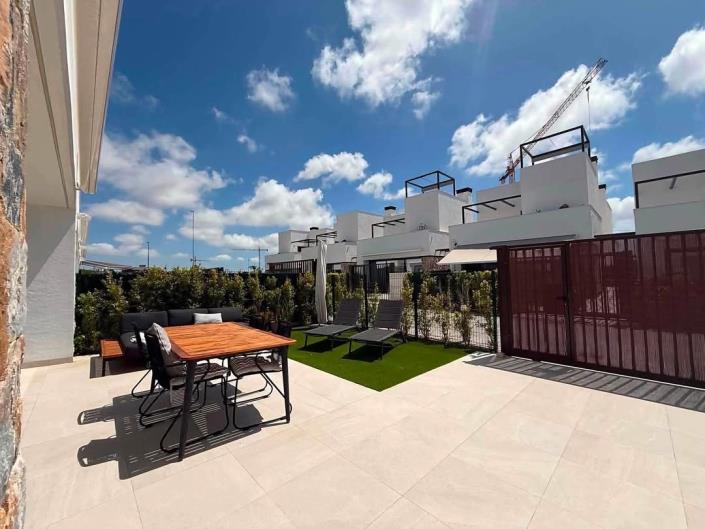Image No.5-3 Bed Villa for sale