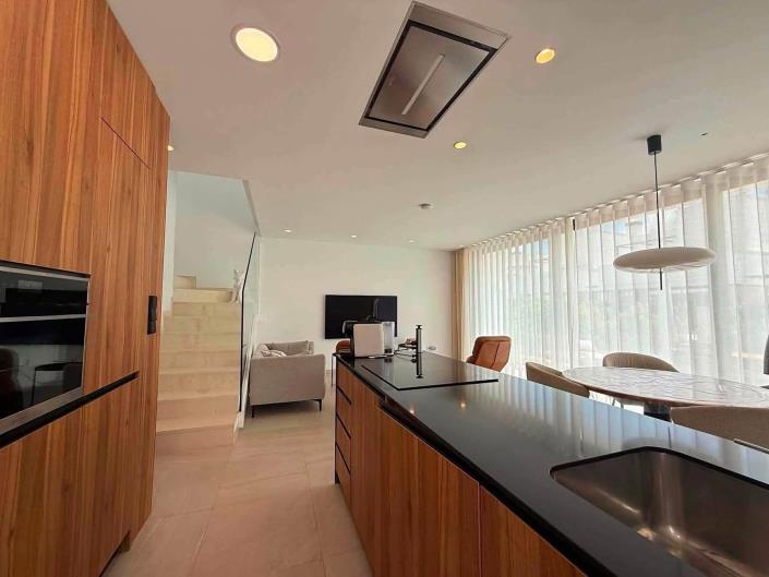 Image No.3-3 Bed Villa for sale