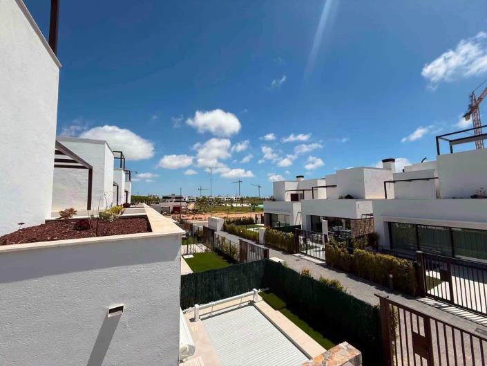 Image No.13-3 Bed Villa for sale