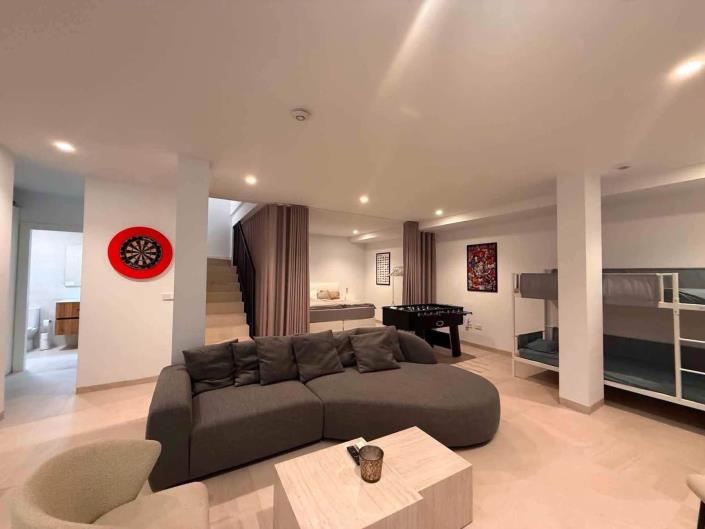 Image No.17-3 Bed Villa for sale