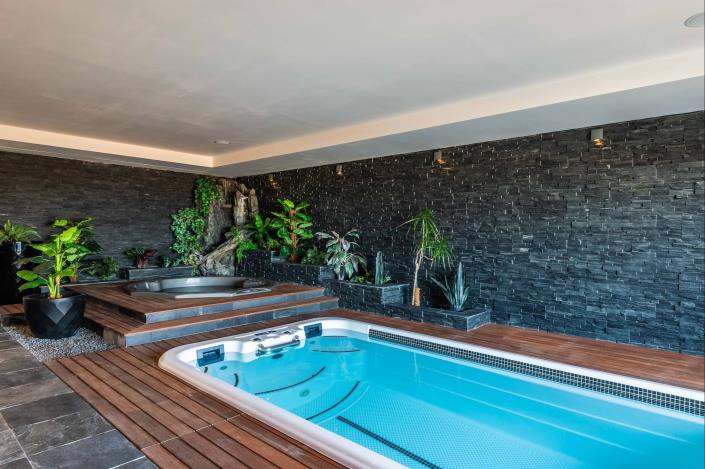 Image No.44-4 Bed Villa / Detached for sale