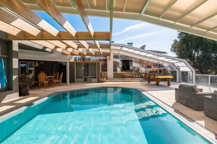 Image No.29-5 Bed Villa / Detached for sale