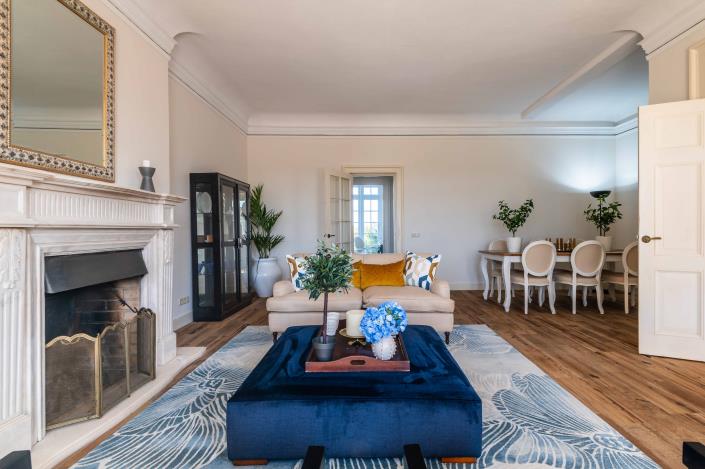 Image No.8-5 Bed Villa / Detached for sale