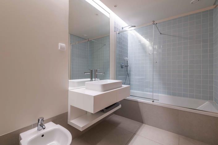 Image No.18-2 Bed Apartment for sale