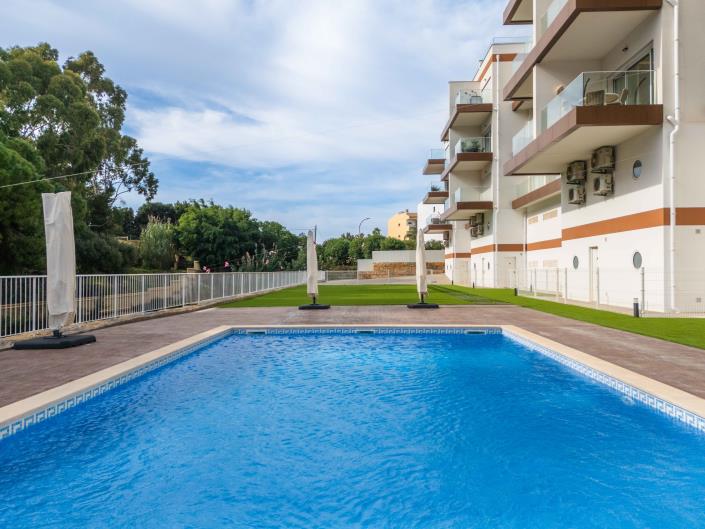 Image No.19-2 Bed Apartment for sale