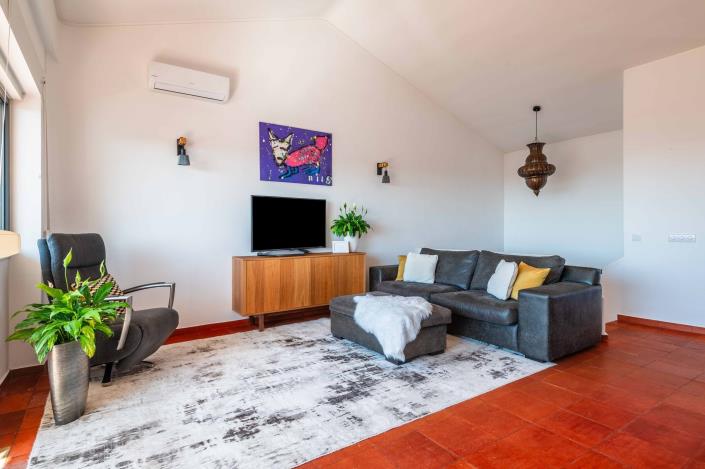 Image No.22-3 Bed Townhouse for sale