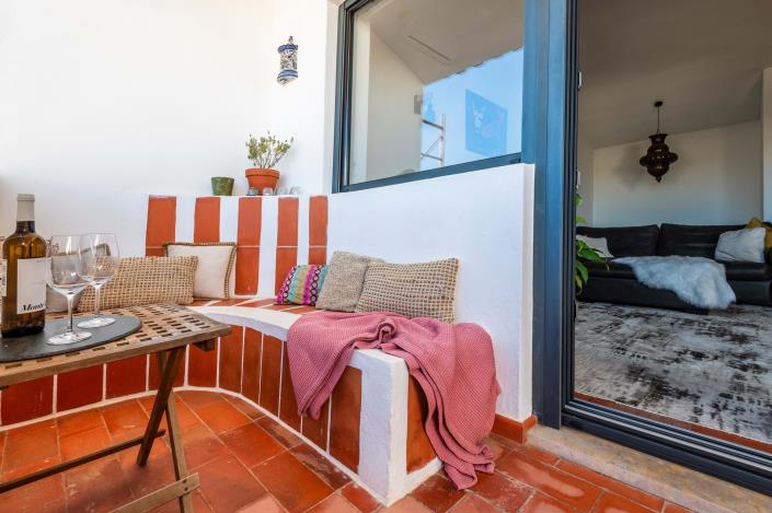 Image No.26-3 Bed Townhouse for sale