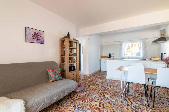 Image No.40-3 Bed Townhouse for sale