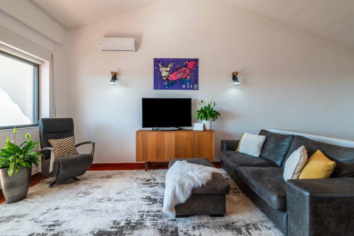 Image No.45-3 Bed Townhouse for sale