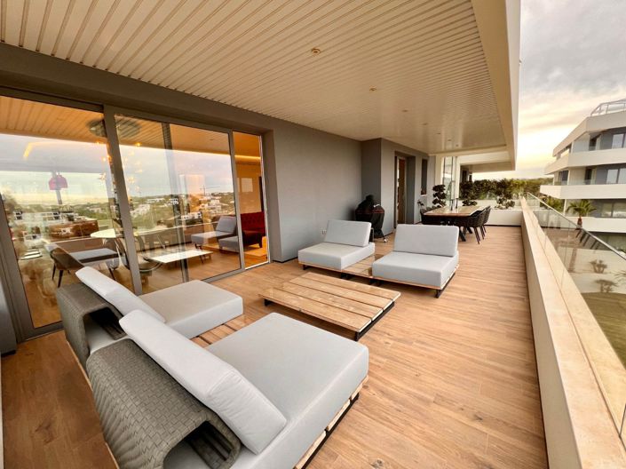 Image No.11-3 Bed Apartment for sale