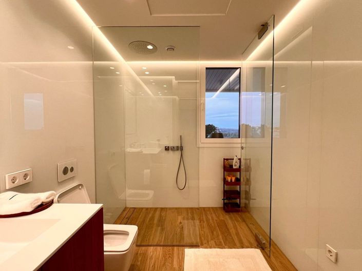 Image No.15-3 Bed Apartment for sale