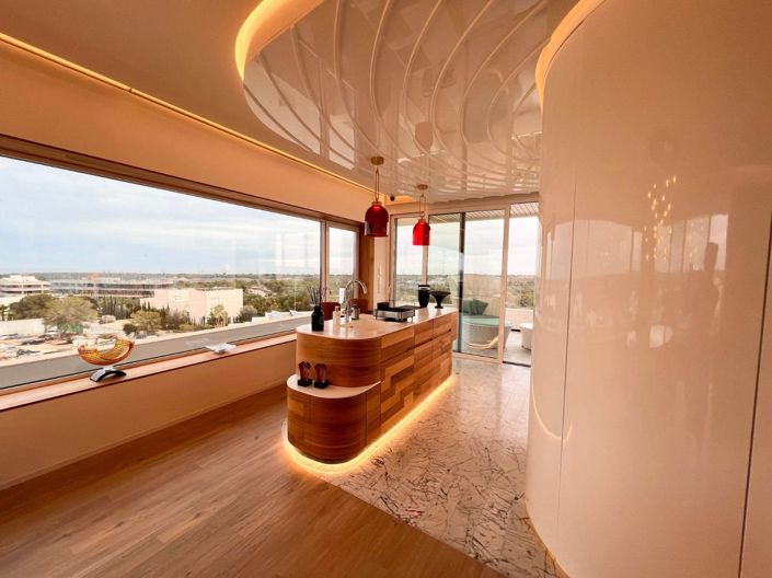 Image No.8-3 Bed Apartment for sale