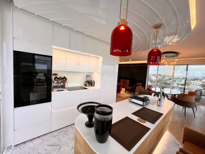 Image No.9-3 Bed Apartment for sale