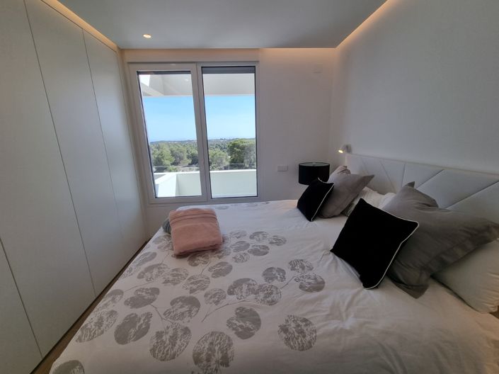 Image No.13-3 Bed Apartment for sale