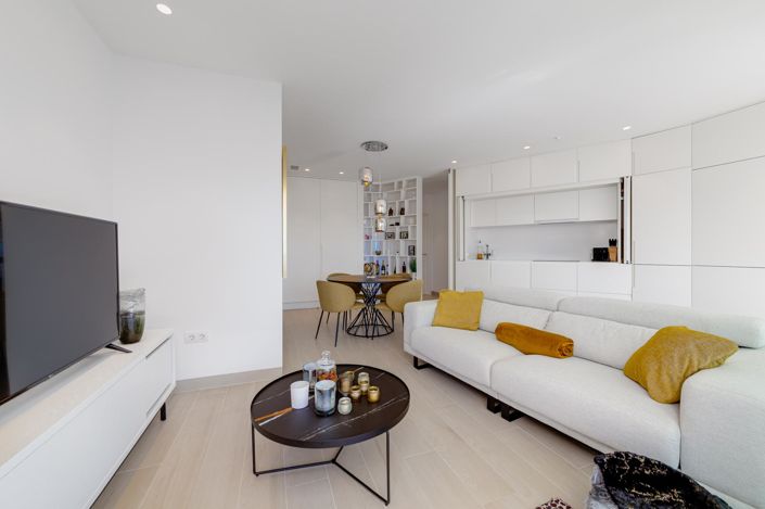 Image No.14-2 Bed Apartment for sale