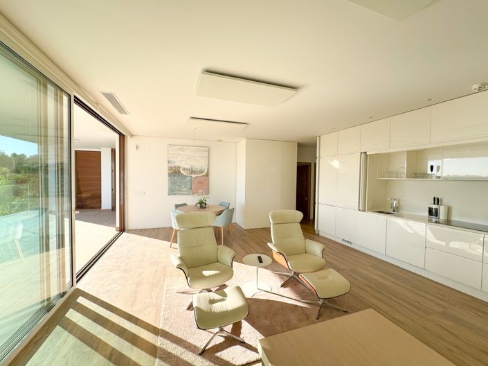 Image No.13-3 Bed Apartment for sale