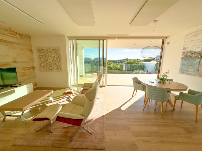 Image No.14-3 Bed Apartment for sale