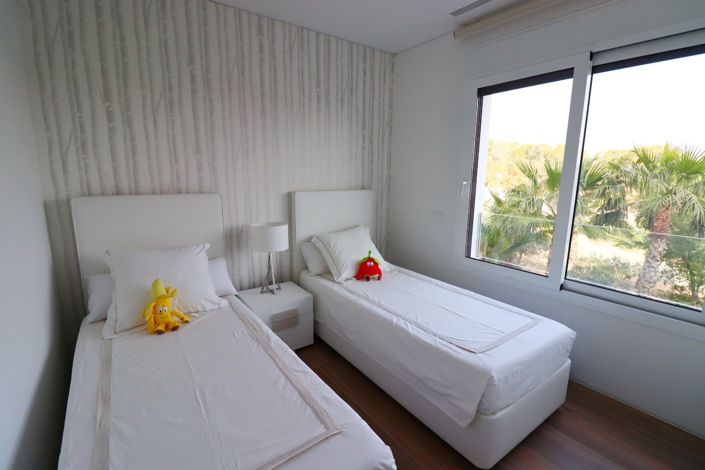 Image No.26-3 Bed Apartment for sale