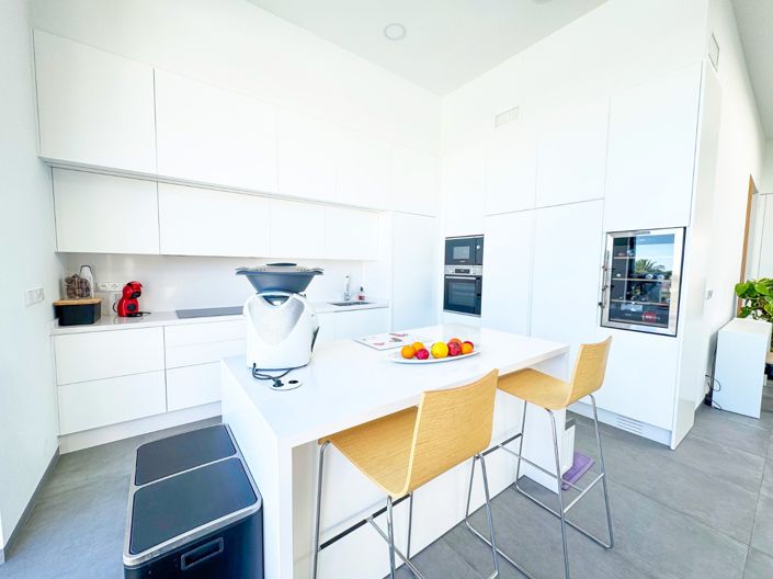 Image No.15-4 Bed Villa for sale