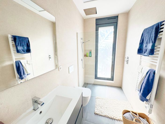 Image No.22-4 Bed Villa for sale