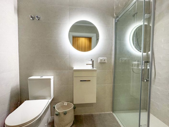 Image No.27-4 Bed Villa for sale