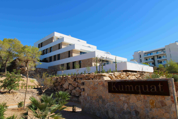 Image No.1-3 Bed Apartment for sale