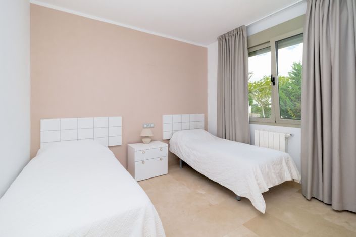 Image No.21-4 Bed Villa for sale