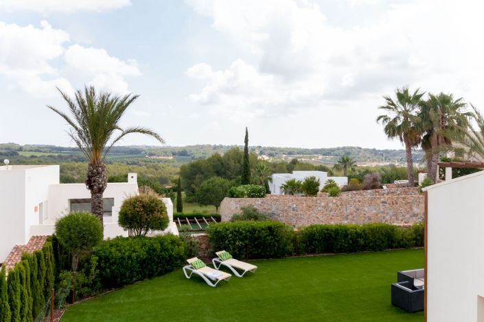 Image No.6-4 Bed Villa for sale