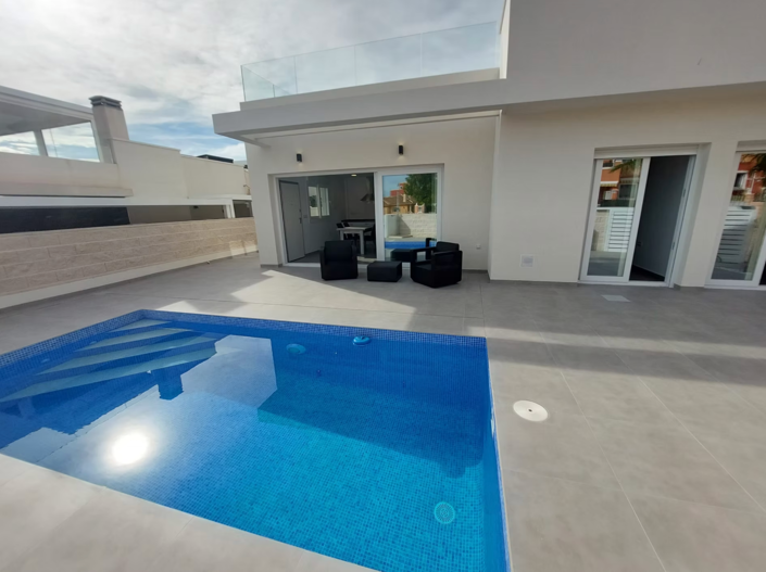 Image No.3-Villa de 3 chambres à vendre à Los Montesinos