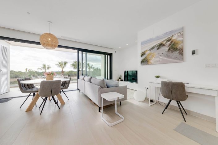 Image No.21-2 Bed Apartment for sale