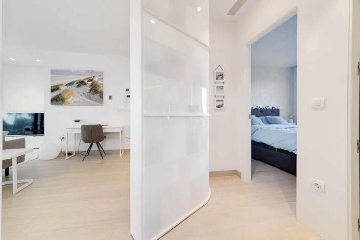 Image No.25-2 Bed Apartment for sale