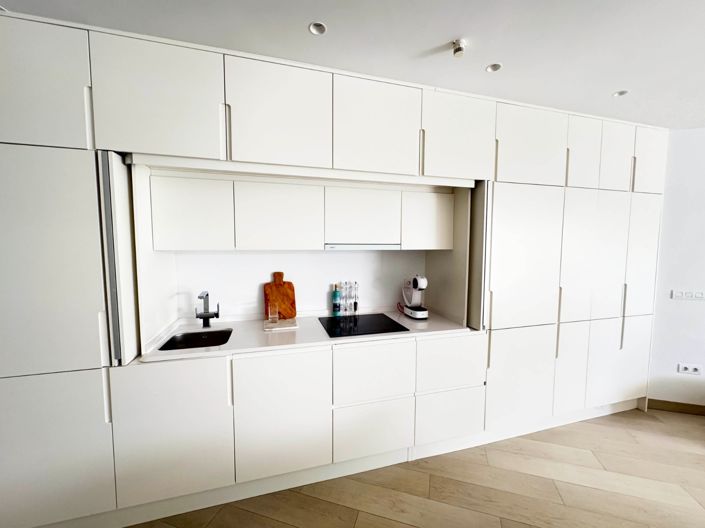 Image No.12-3 Bed Apartment for sale