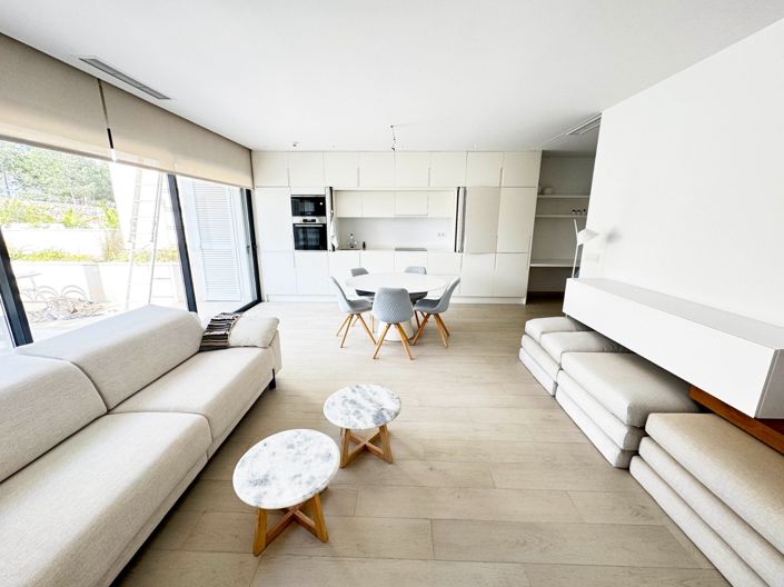 Image No.4-3 Bed Apartment for sale