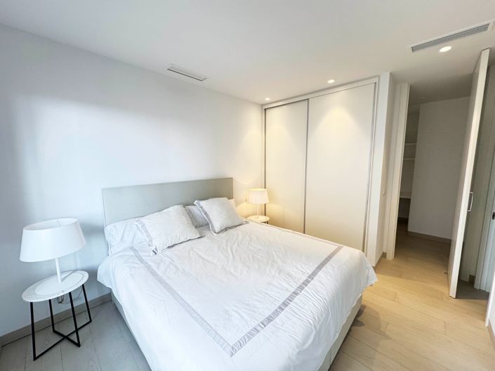 Image No.9-3 Bed Apartment for sale