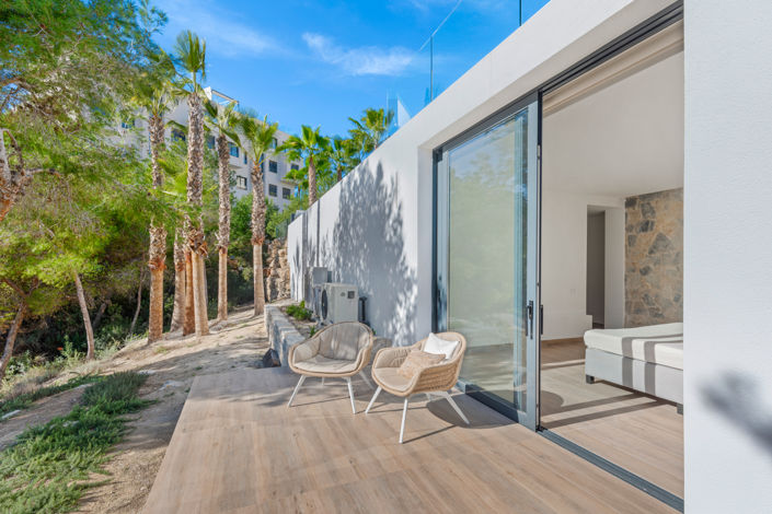 Image No.40-4 Bed Villa for sale