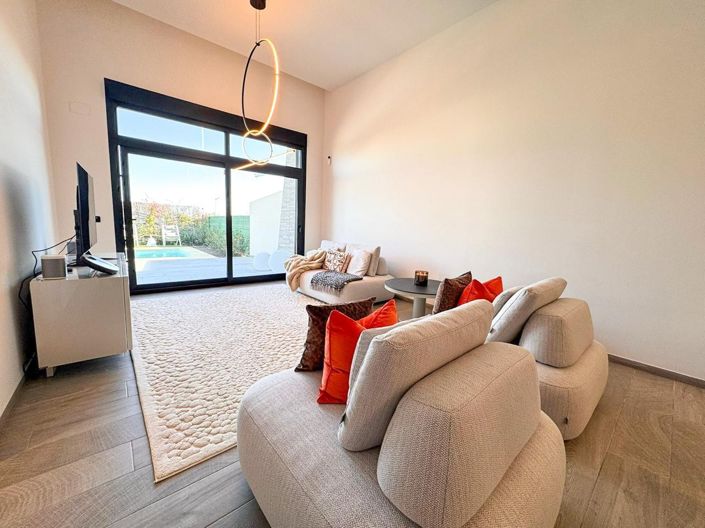 Image No.16-3 Bed Villa for sale