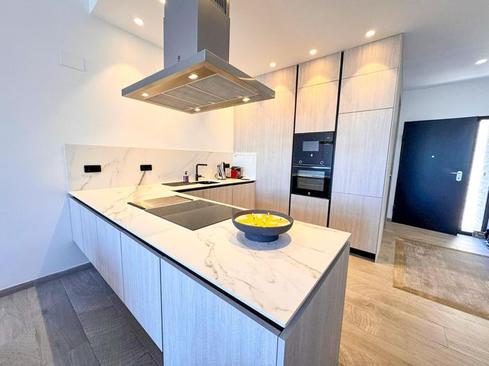 Image No.21-3 Bed Villa for sale