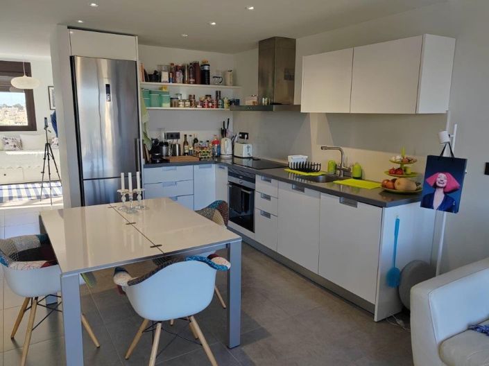 Image No.19-3 Bed Penthouse for sale